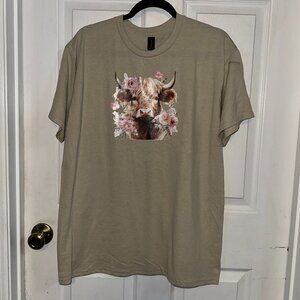 NEW Handcrafted Highland Cow Shirt Size Large